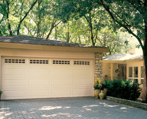 Hurricane proof garage door